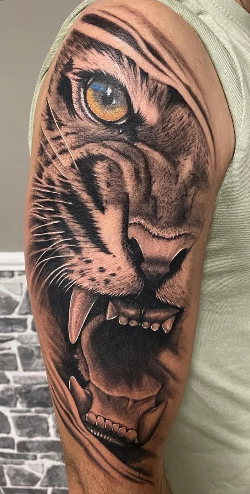 Tigre: Realismo · Gran formato